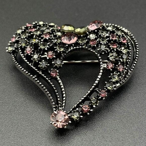 Gunmetal Gray with Pink Morganite and Olivine Crystal Heart Pin Back Brooch - Picture 2 of 8